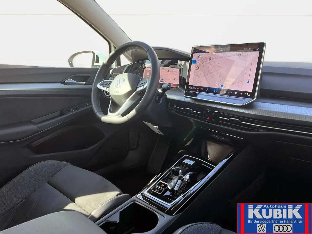 Volkswagen Golf 8 Style 1.5 eTSI mit DSG+IQ. Light+DCC+360 Kamera+ — Galerie du véhicule 13