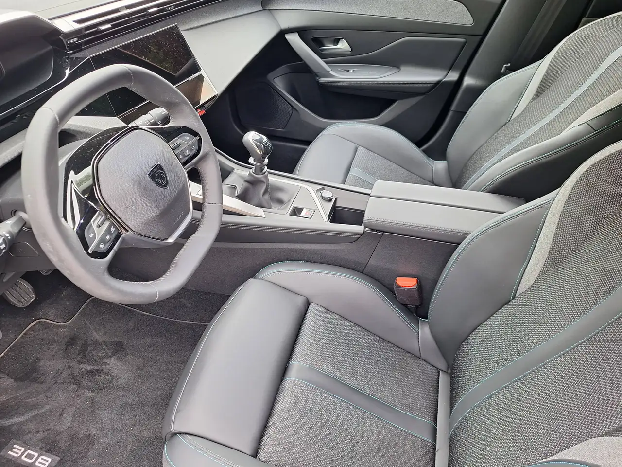 Peugeot 308 Allure PureTech 130, SH vorn, Komfortsitz vo. li. — Galerie du véhicule 5