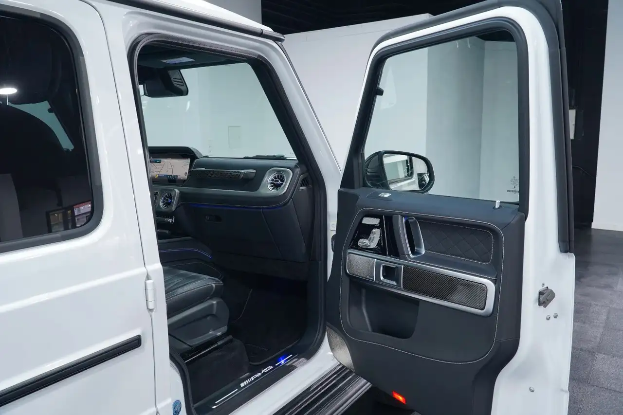 Mercedes-Benz G 63 AMG A22/SUPERIOR/FOND/BURM®/NIGHTII/VOLL — Vehicle gallery 24