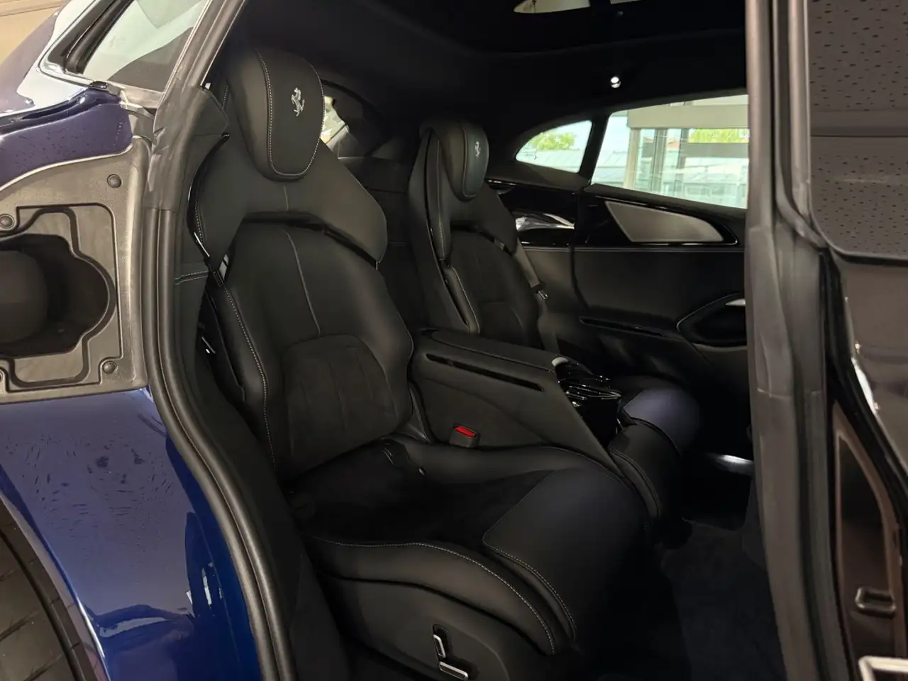 Ferrari Purosangue V12 — Vehicle gallery 22