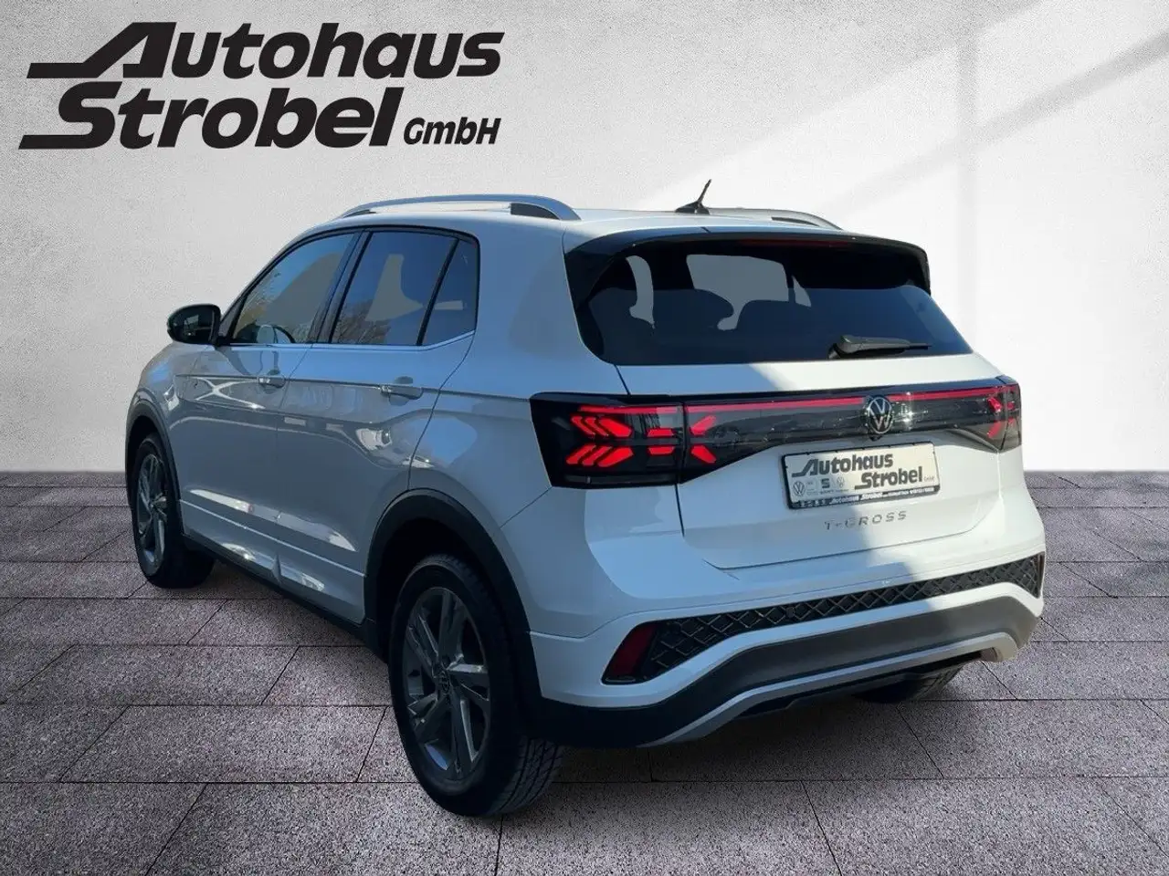 Volkswagen T-Cross 1.5 TSI DSG R-Line ACC Navi LED-Matrix K — Vehicle gallery 5