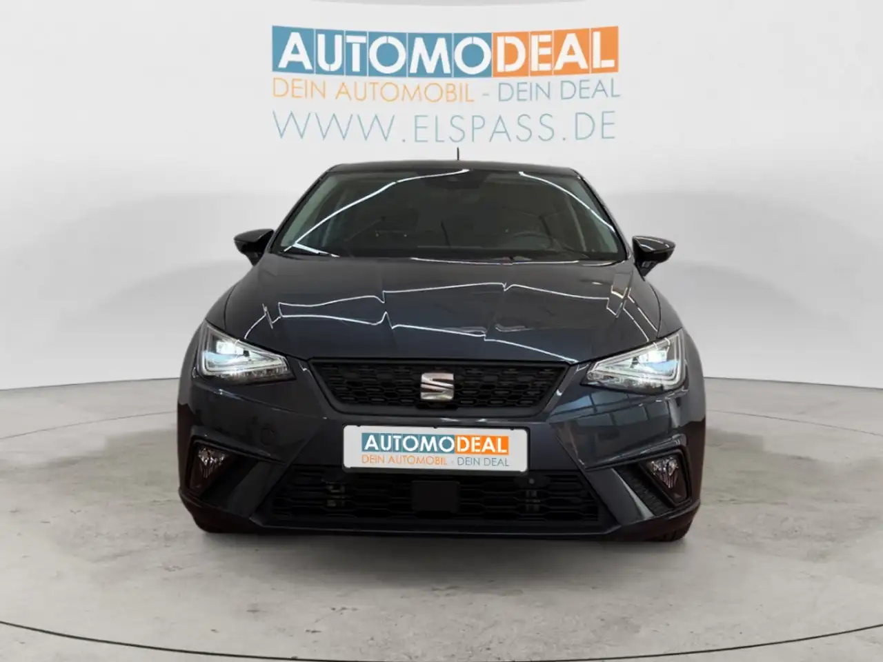 SEAT Ibiza Style Edition AUTOMATIK ALLWETTER NAV LED DIG-DISP — Vehicle gallery 3