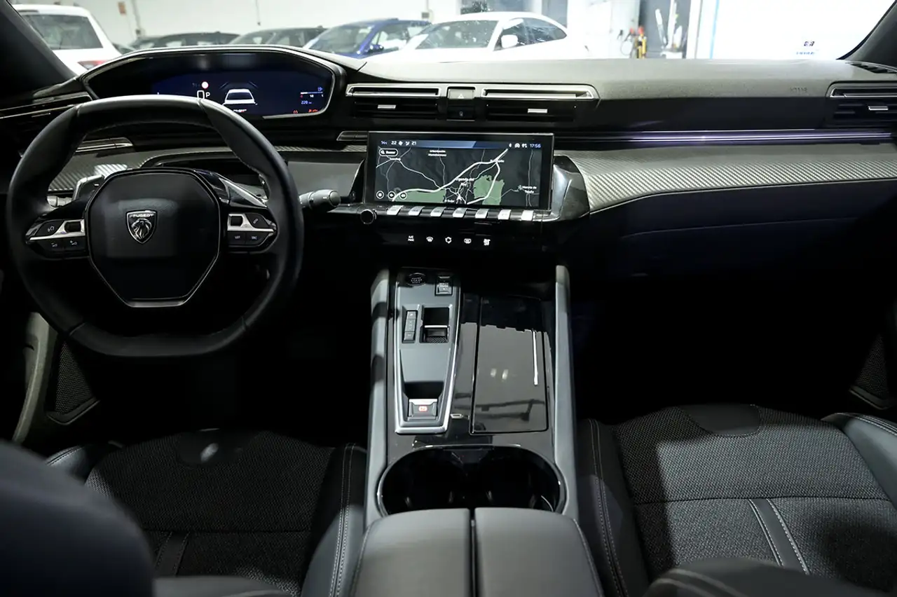Peugeot 508 1.2 PureTech S&S Allure EAT8 130 — Galerie du véhicule 8
