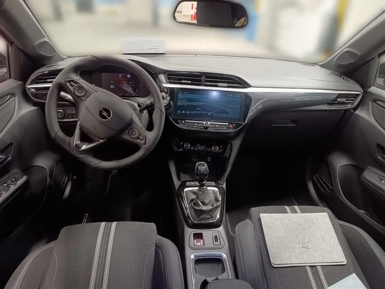 Opel Corsa 1.2T GS - Navi, Sitzhzg, Klimaautomatik — معرض صور السيارة 10