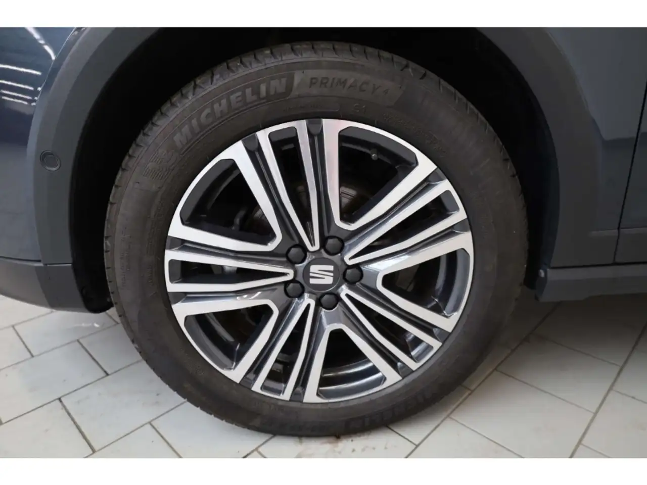 SEAT Arona 1.0 TSI Style Edition LED/RFK/Full Link/SH — Vehicle gallery 17