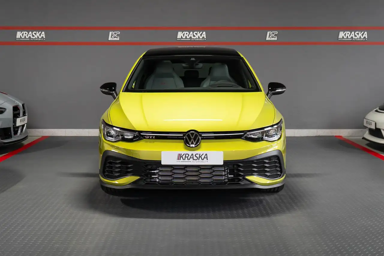 Volkswagen Golf 2.0 TSI GTI Clubsport IQ. DCC PANO H&K AGA — معرض صور السيارة 5