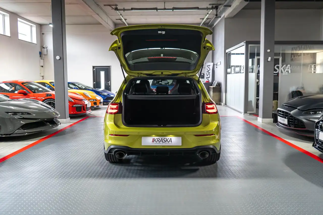 Volkswagen Golf 2.0 TSI GTI Clubsport IQ. DCC PANO H&K AGA — معرض صور السيارة 11