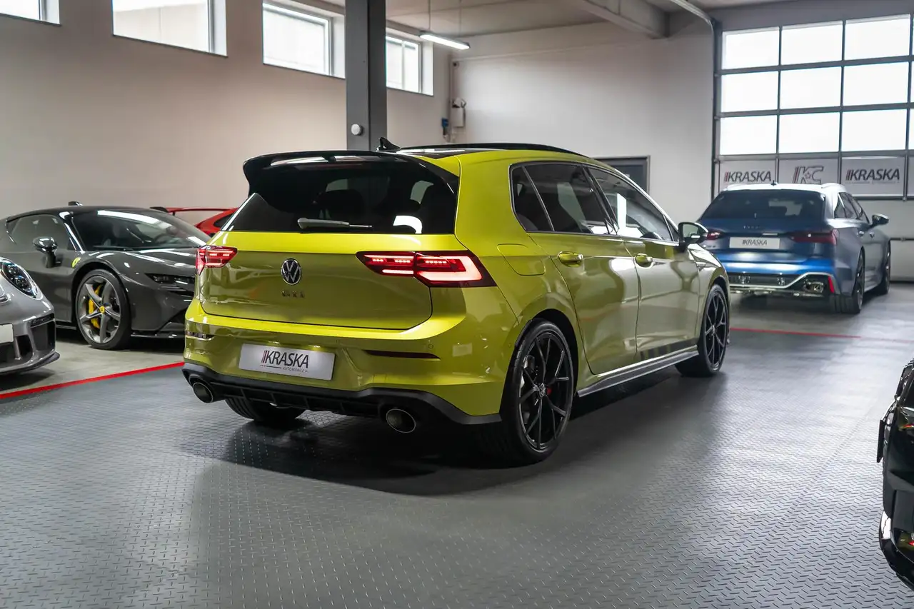 Volkswagen Golf 2.0 TSI GTI Clubsport IQ. DCC PANO H&K AGA — معرض صور السيارة 9