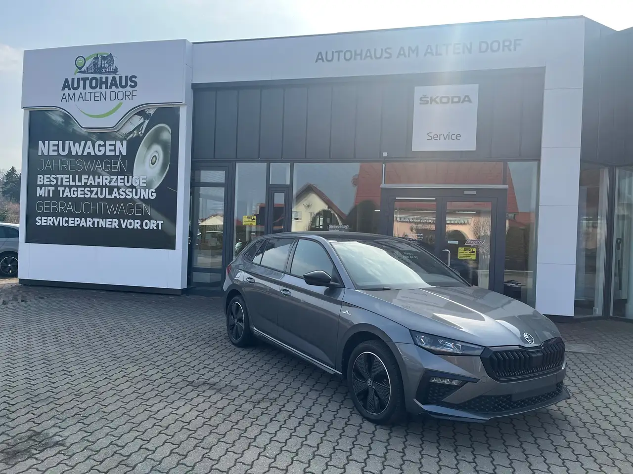 Skoda Scala Monte Carlo DSG AHK, GV, SHZ, PDC — Weisswasser