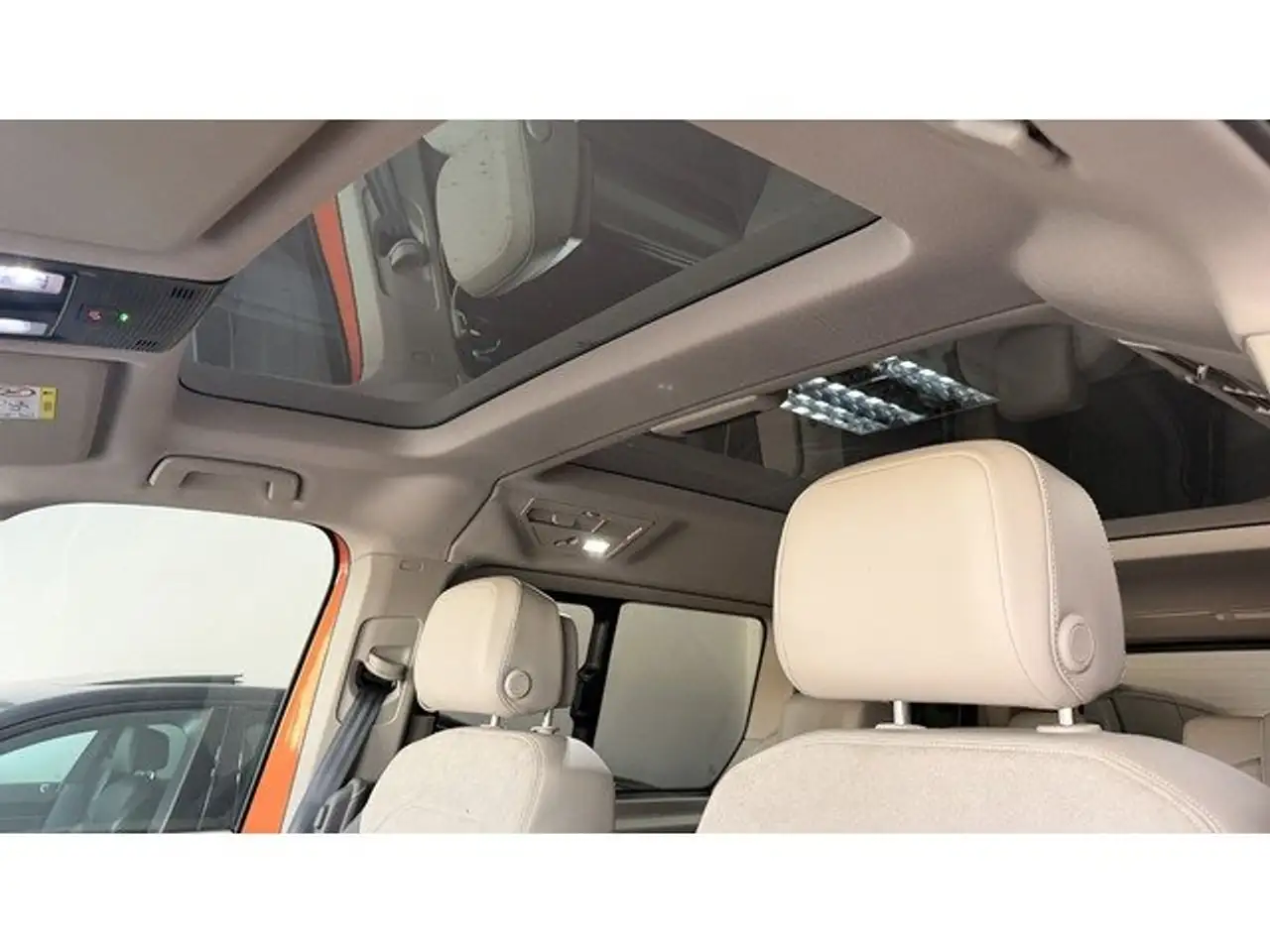 Volkswagen T7 Multivan 2.0TDI Batalla Corta Life DSG 110kW — Galerie du véhicule 8
