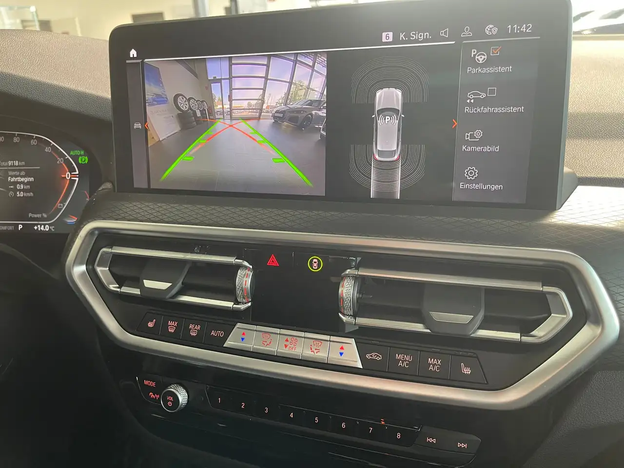 BMW X4 xDrive 20i M Sport AHK/A-LED/Pano/ACC/RFK — Vehicle gallery 11