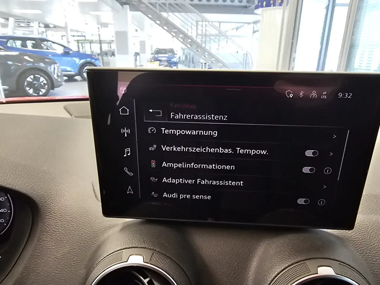 Audi Q2 Advanced Kamera,Sitzheizung,LED,App-Connect — Vehicle gallery 14