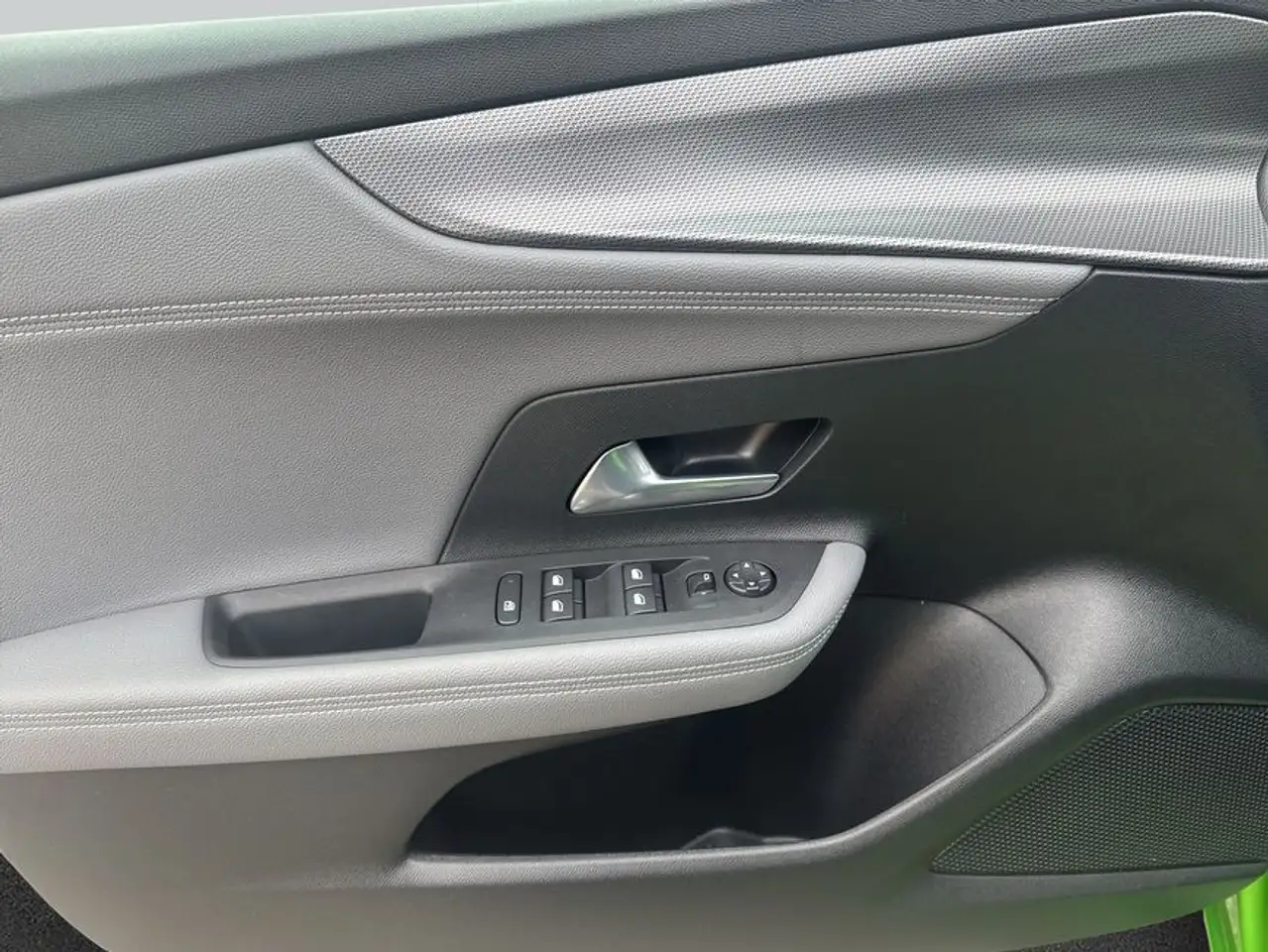 Opel Mokka 1.2 DI Turbo Elegance — معرض صور السيارة 15