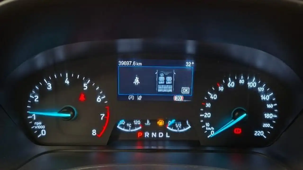 Ford Puma 1.0 EcoBoost 125cv Titanium MHEV Auto — Galerie du véhicule 12