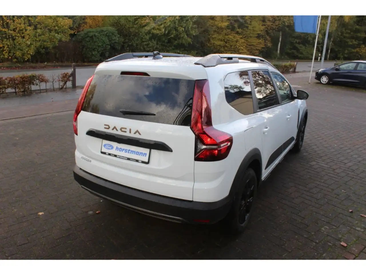Dacia Jogger EXTREME+, NAVI, BEH. SITZE,TWA, KM, RFK, PDC, — معرض صور السيارة 3