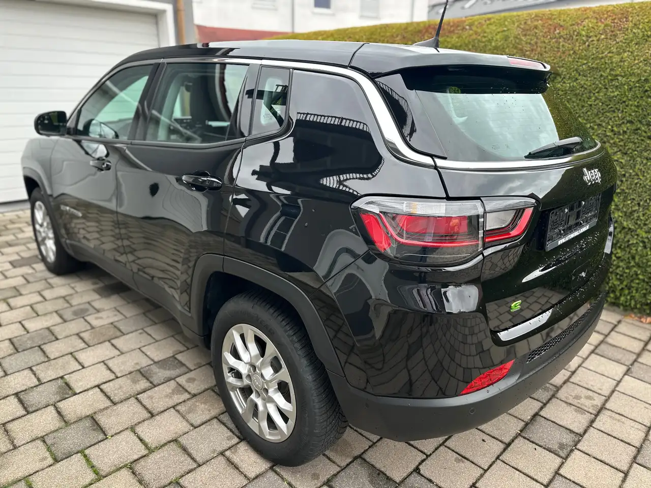 Jeep Compass Compass 1.5 GSE T4 48V e-Hybrid Automatik Altitude — معرض صور السيارة 7