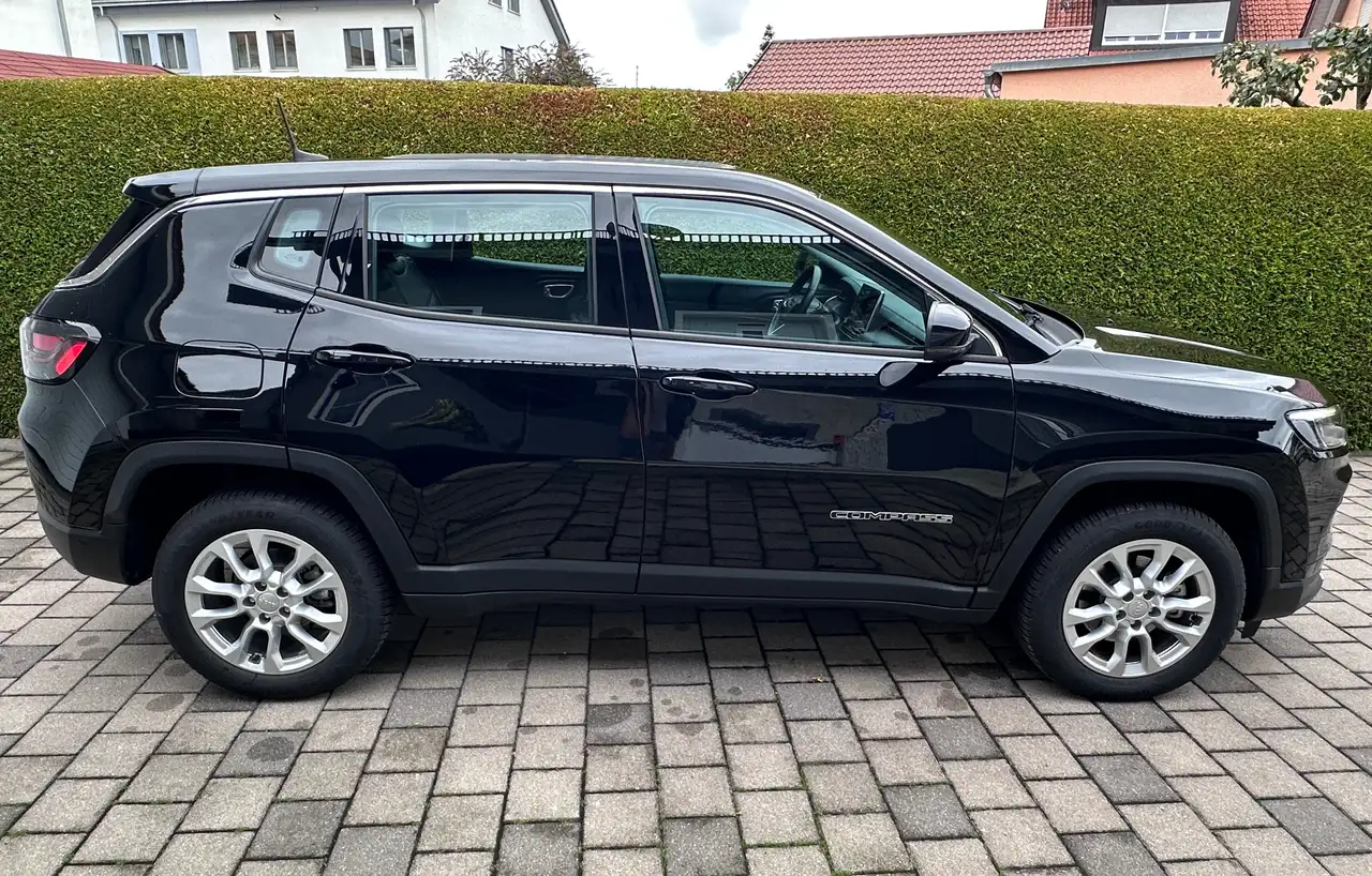 Jeep Compass Compass 1.5 GSE T4 48V e-Hybrid Automatik Altitude — معرض صور السيارة 5