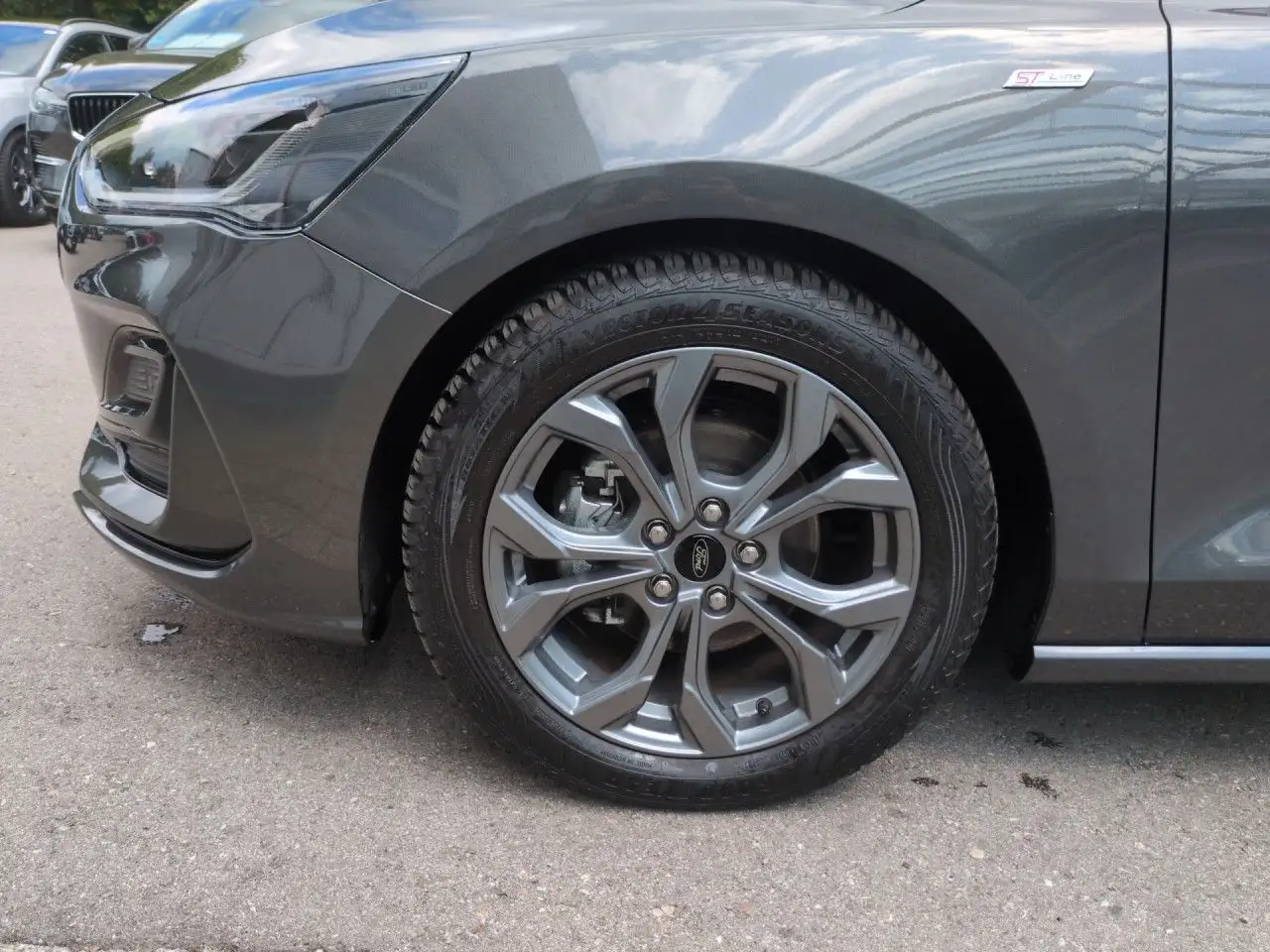 Ford Focus 1.0 EcoBoost ST-Line X Automatik Bluetooth — Galería del vehículo 25