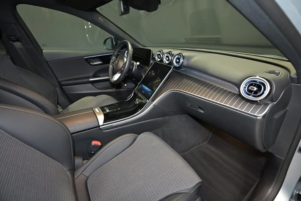 Mercedes-Benz C 200 KAMERA/NAVI/DIGI/NIGHT — Vehicle gallery 23