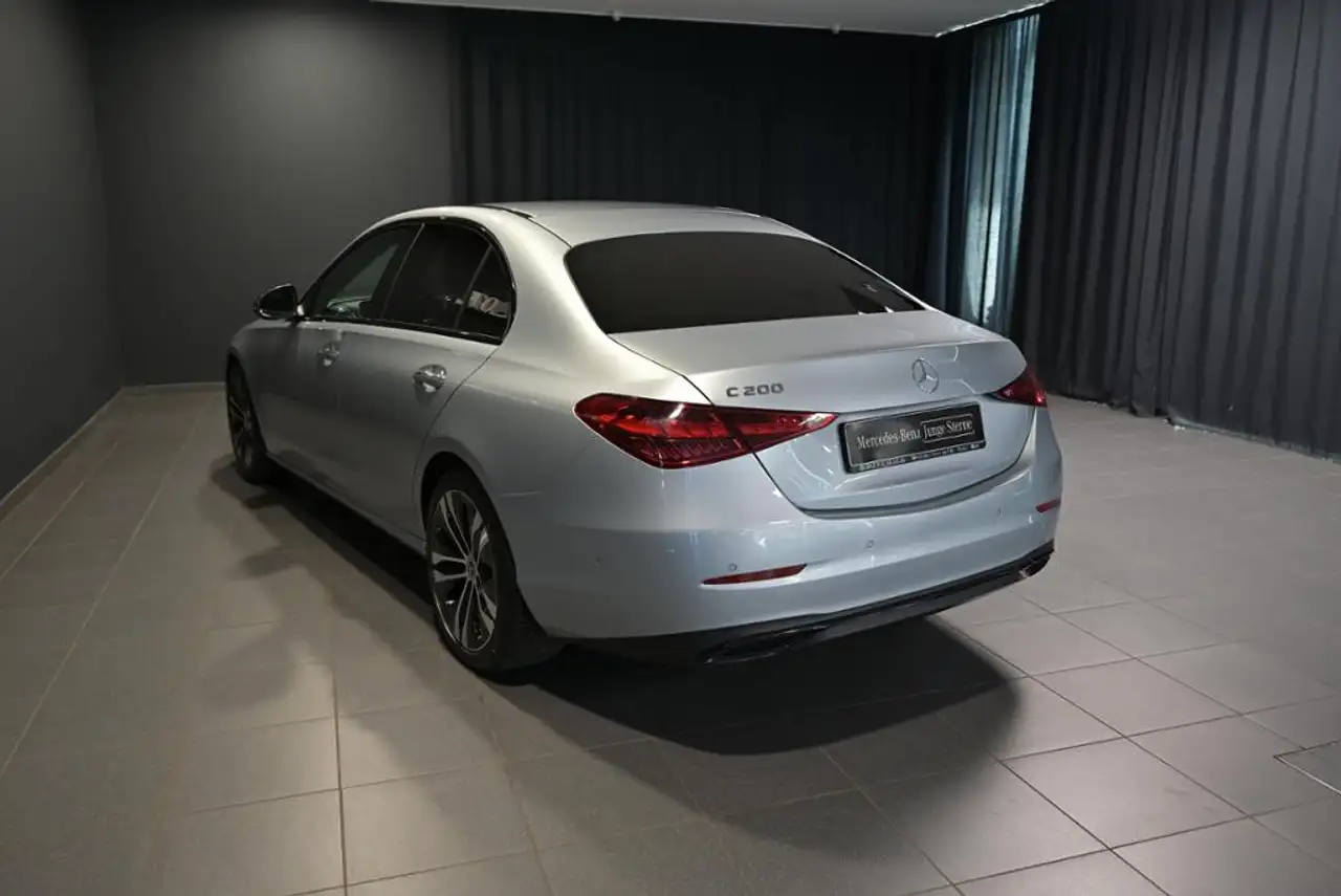 Mercedes-Benz C 200 KAMERA/NAVI/DIGI/NIGHT — Vehicle gallery 22