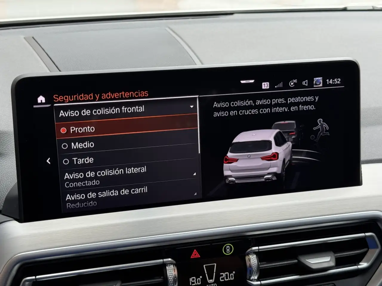 BMW X3 xDrive 30dA xLine — Vehicle gallery 32