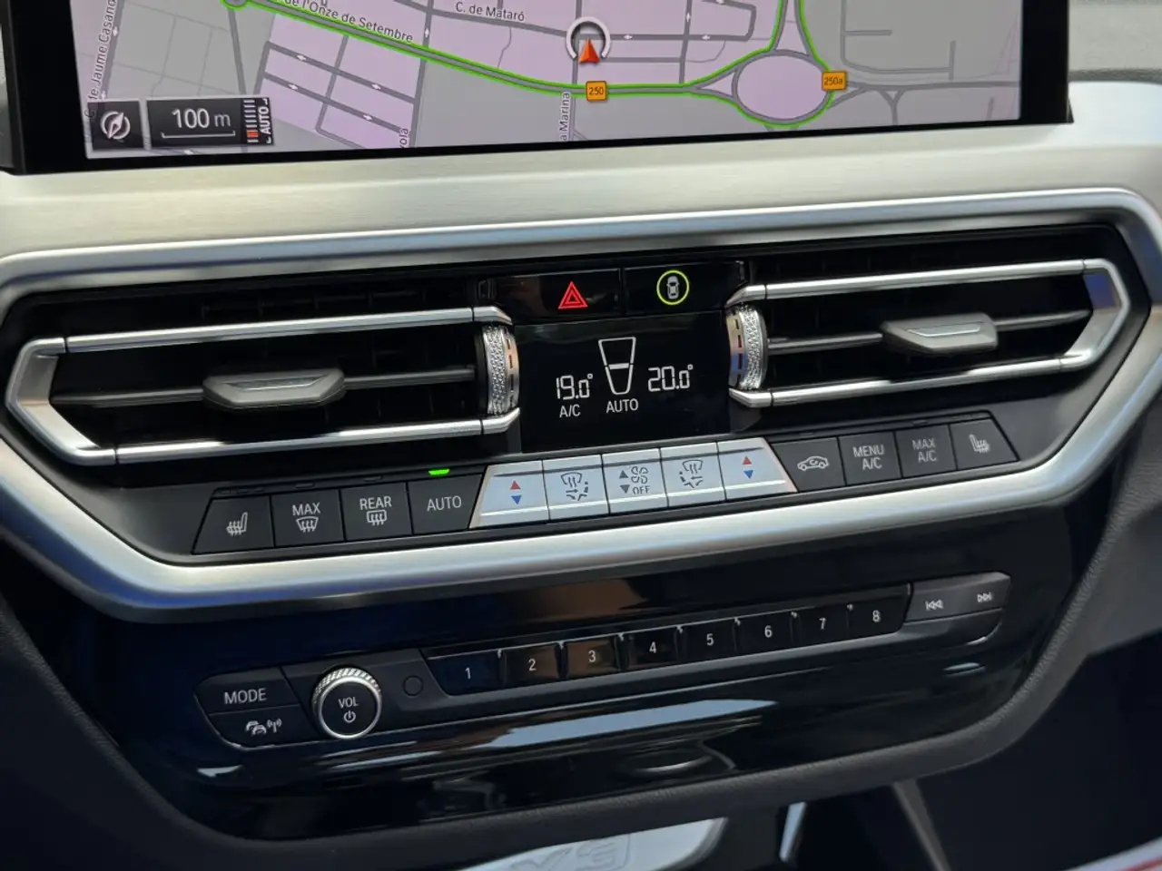 BMW X3 xDrive 30dA xLine — Vehicle gallery 20