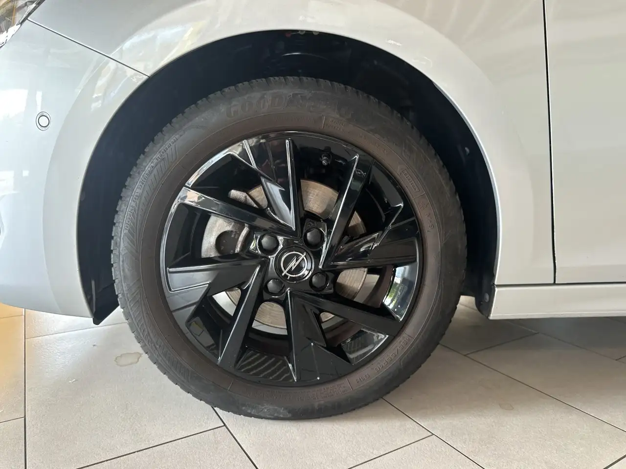 Opel Corsa F GS NAVI LED — Vehicle gallery 11