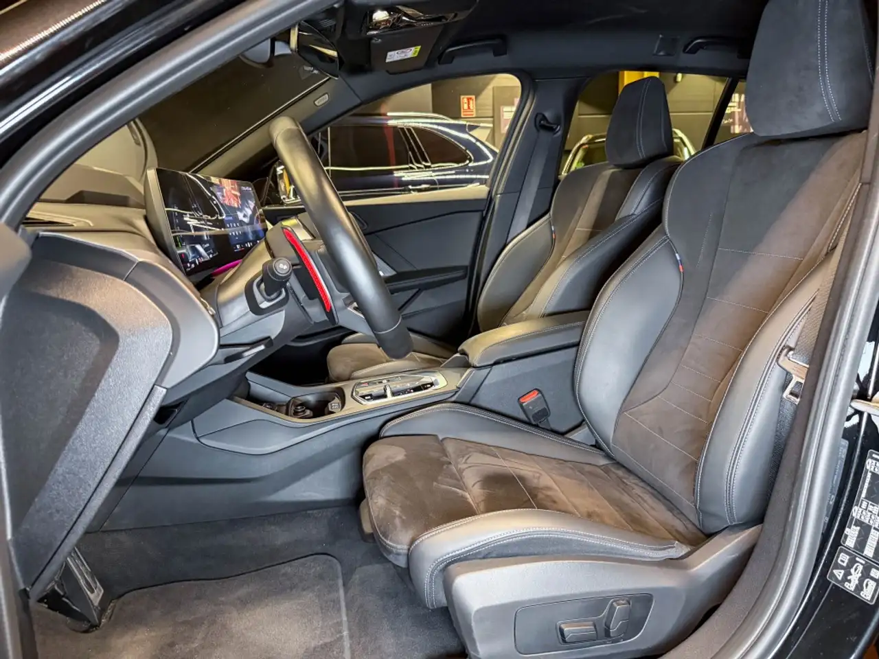 BMW 135 M135iA xDrive — معرض صور السيارة 14
