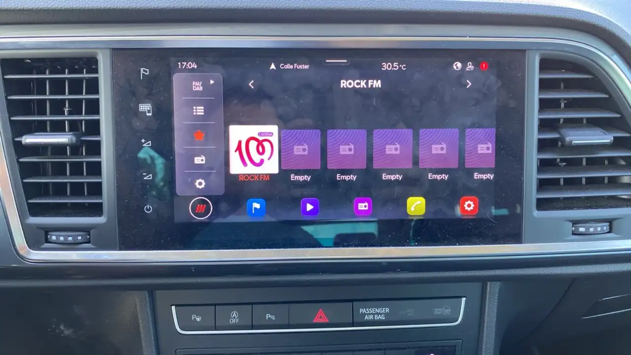 SEAT Ateca 1.5 EcoTSI S&S Style XM DSG — معرض صور السيارة 26