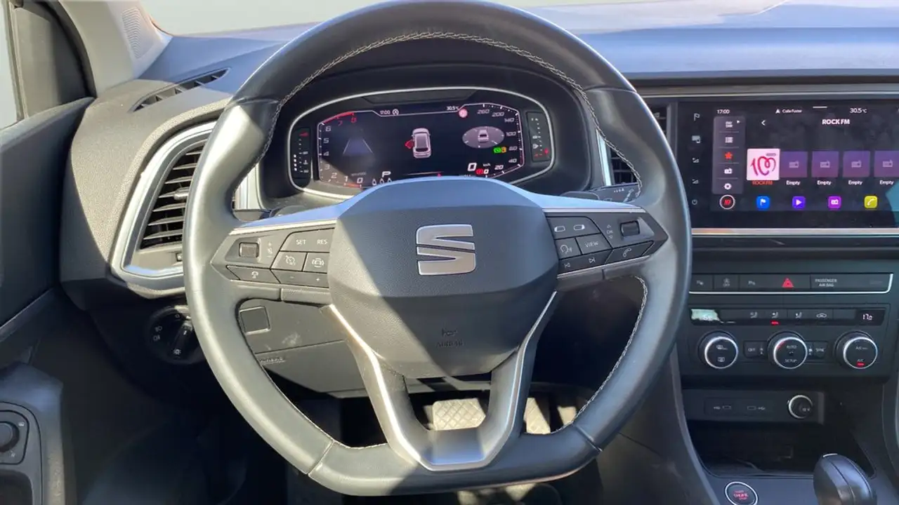 SEAT Ateca 1.5 EcoTSI S&S Style XM DSG — معرض صور السيارة 9