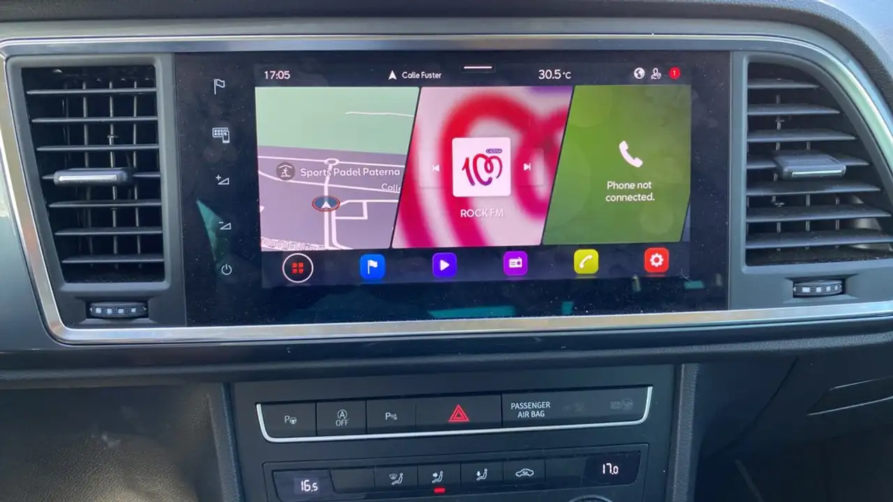 SEAT Ateca 1.5 EcoTSI S&S Style XM DSG — معرض صور السيارة 28