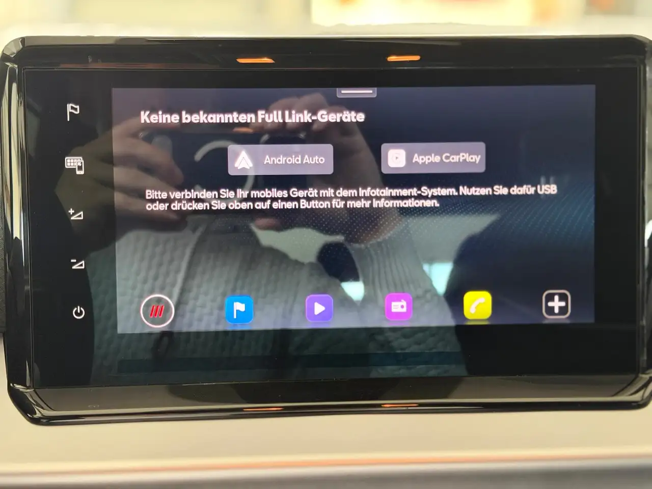 SEAT Arona 1.0 TSI FR DSG NAVI | RFK | APP-Connect — Vehicle gallery 12