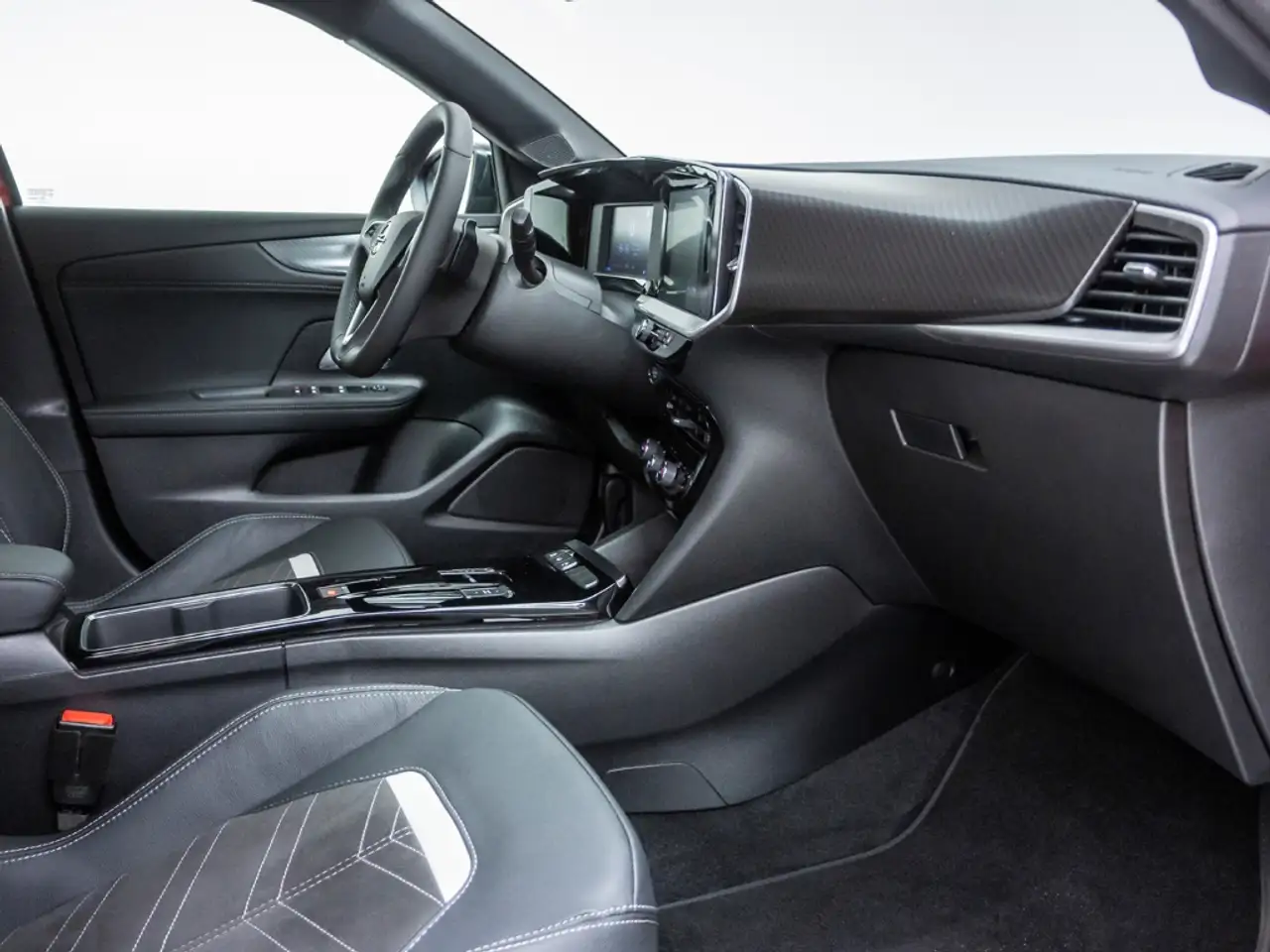 Opel Mokka GS Automatik ACC PDC VZ-Erkennung Kamera (178) — معرض صور السيارة 16