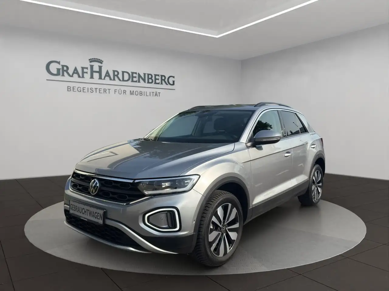 Volkswagen T-Roc Life 1.5 TSI DSG Move — Bruchsal