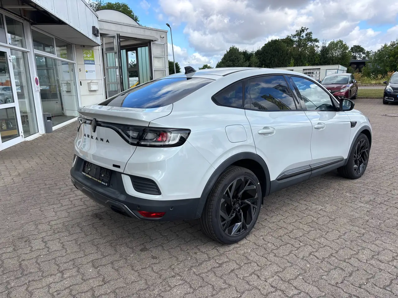 Renault Arkana Esprit Alpine Full Hybrid 145 — Vehicle gallery 5