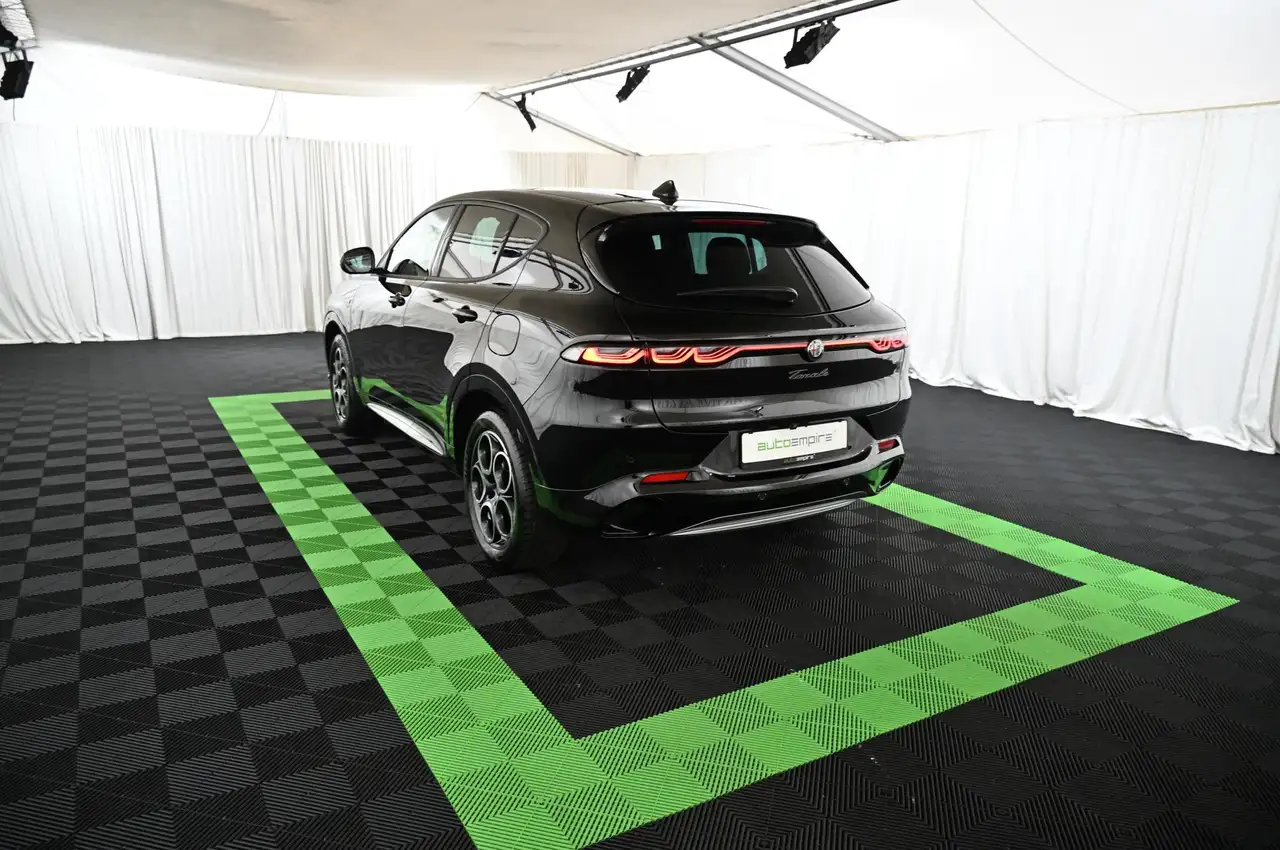 Alfa Romeo Tonale 1.3 PHEV 280 Q4 Ti LED/NAVI/ACC/KAMERA/18 — Vehicle gallery 6