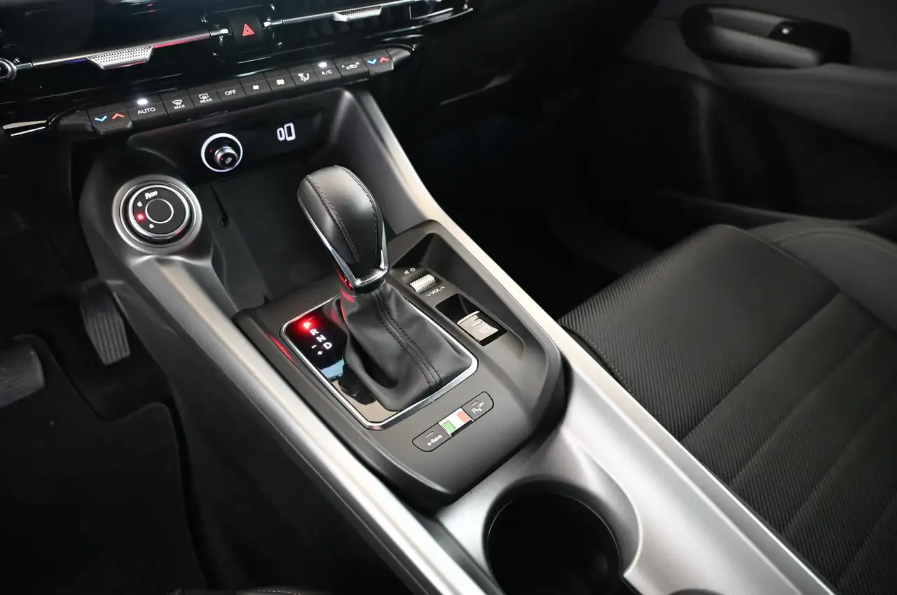 Alfa Romeo Tonale 1.3 PHEV 280 Q4 Ti LED/NAVI/ACC/KAMERA/18 — Vehicle gallery 14