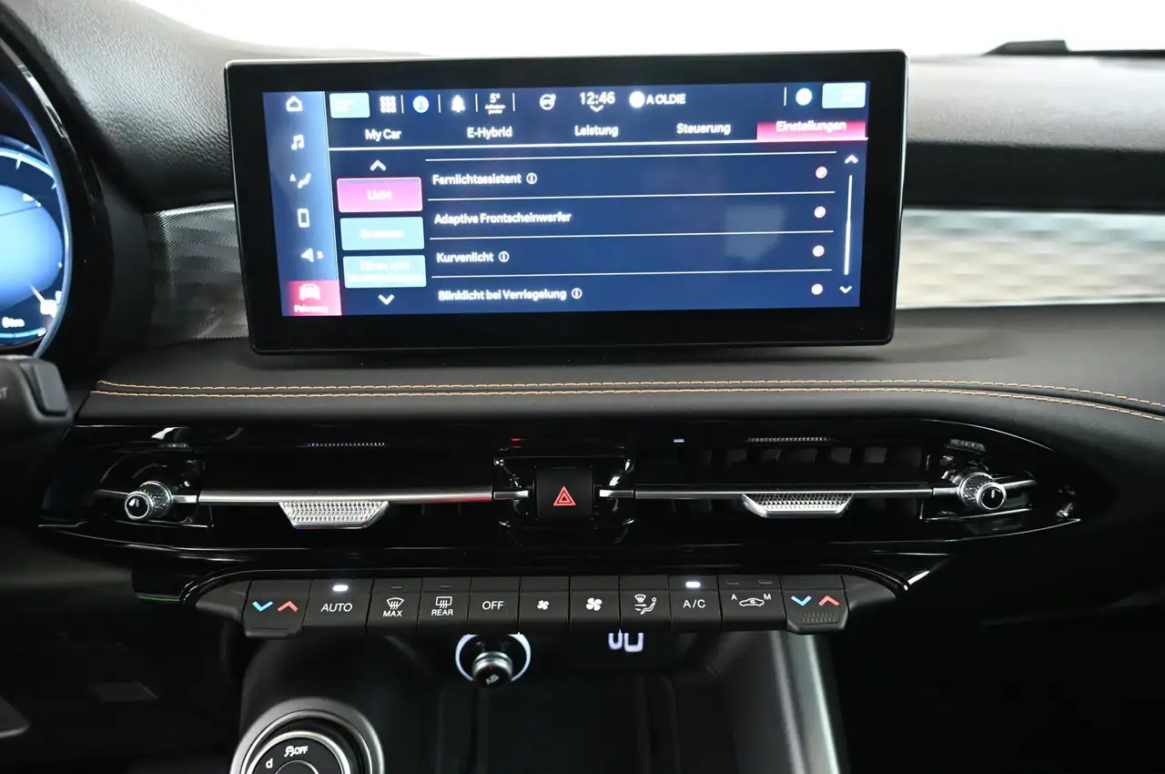 Alfa Romeo Tonale 1.3 PHEV 280 Q4 Ti LED/NAVI/ACC/KAMERA/18 — Vehicle gallery 21