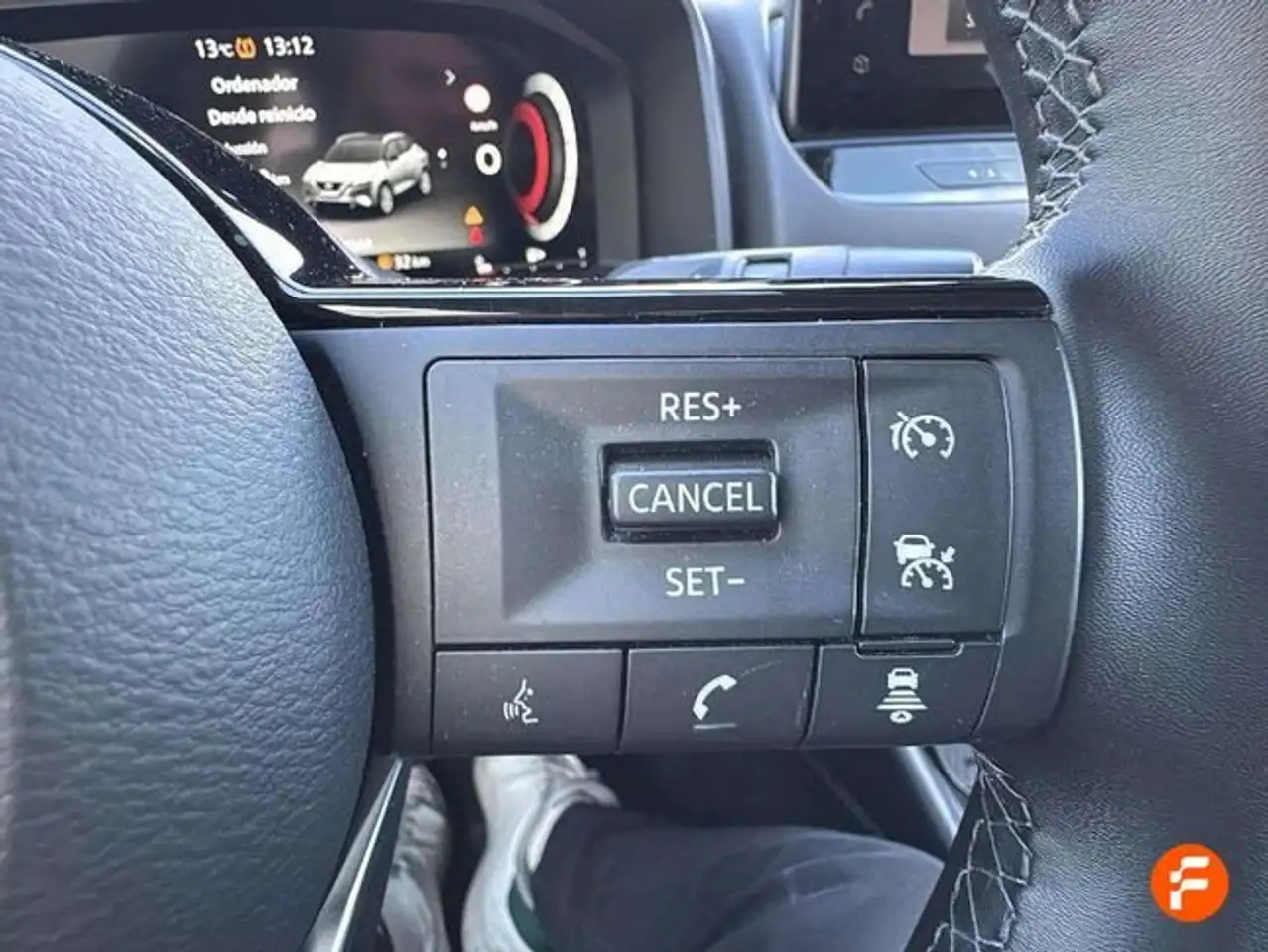 Nissan Qashqai DIG-T 103kW (140CV) mHEV 4x2 Tekna — Vehicle gallery 20