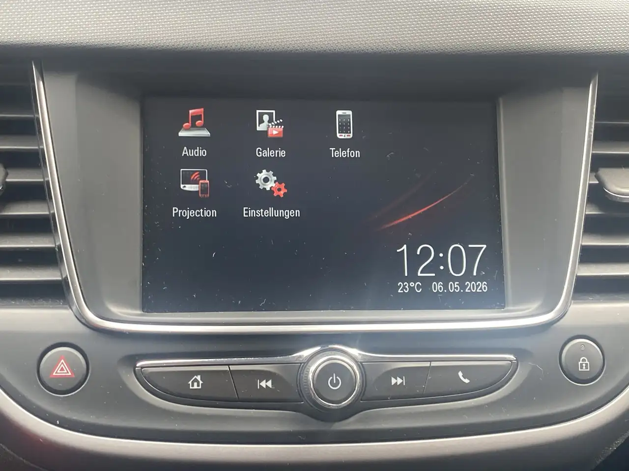 Opel Crossland 1.2 Turbo Enjoy LED+SHZ+Fernlichtass. — معرض صور السيارة 11
