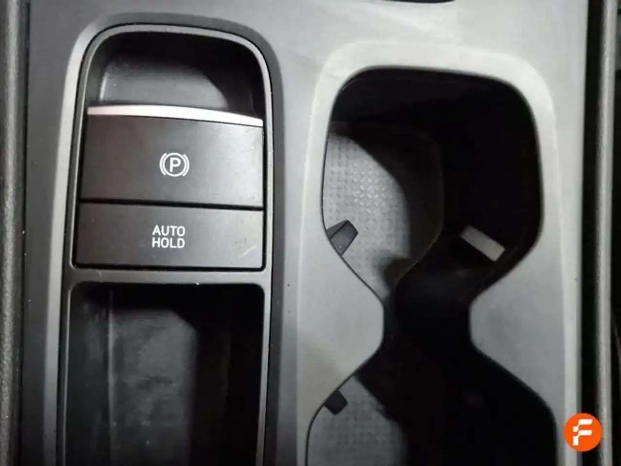 Hyundai TUCSON 1.6D Klass — معرض صور السيارة 19