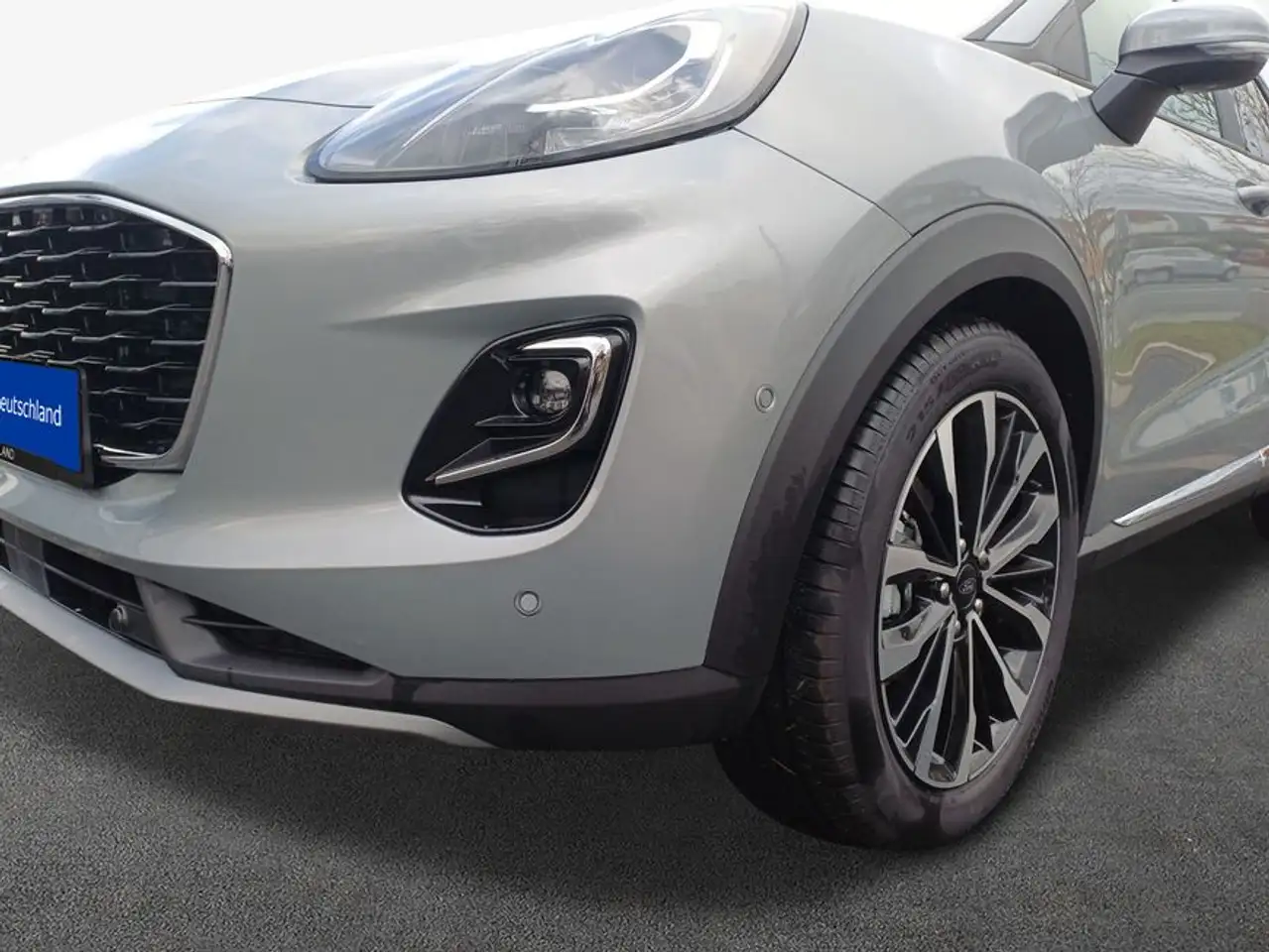 Ford Puma 1.0 EcoBoost Hybrid TITANIUM X — Vehicle gallery 4
