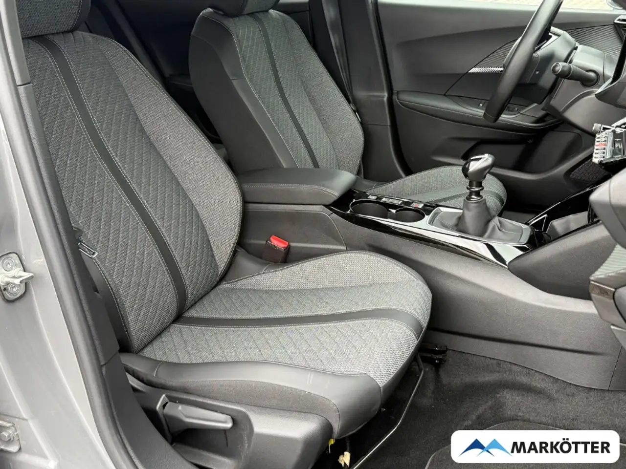 Peugeot 2008 Allure/SHZ/LED/Keyless Go/CarPlay/Android Auto — Galería del vehículo 27