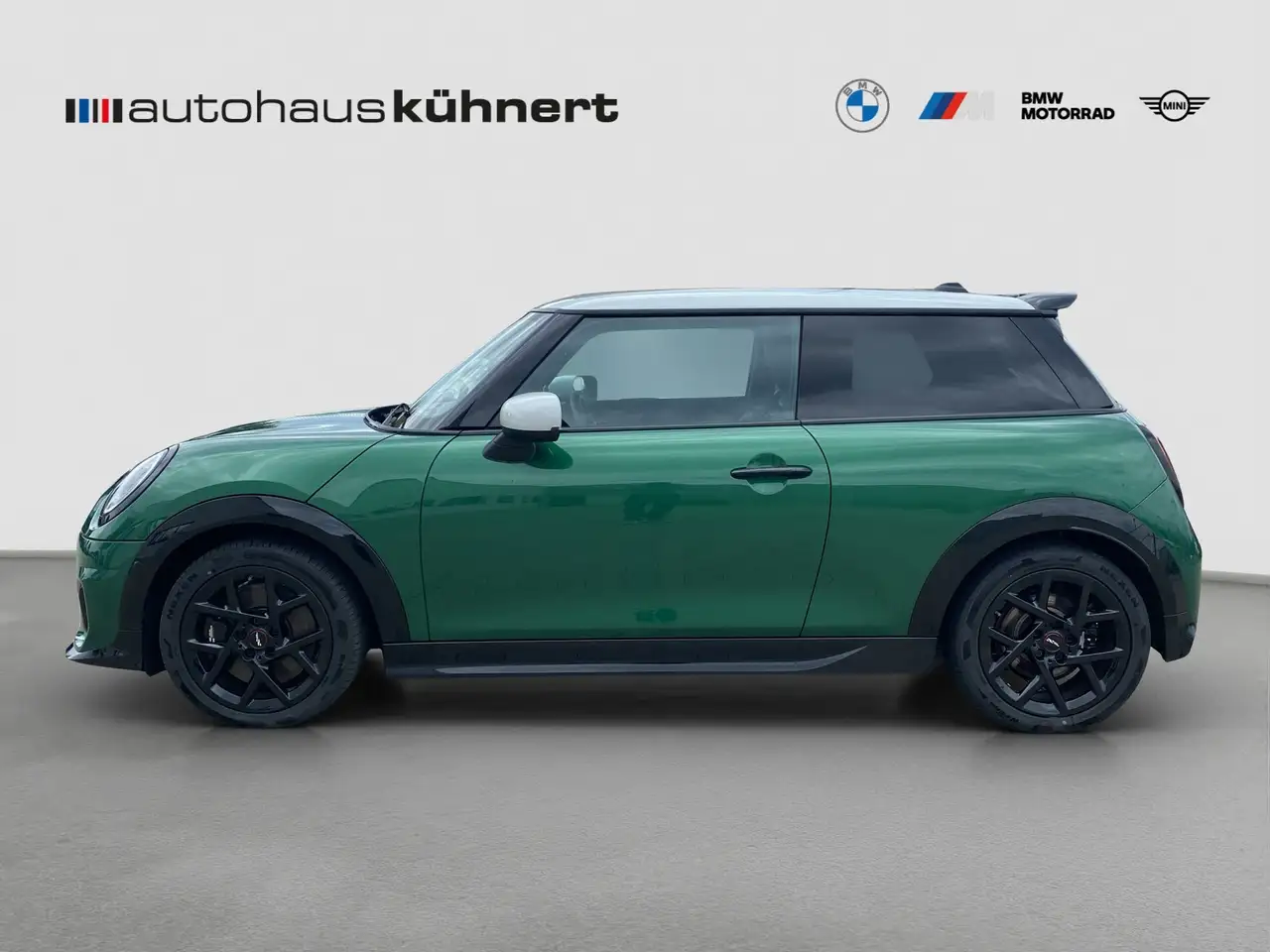 MINI Cooper C JCW Trim DrvAss/Pano-D/HUD/RFK/Alarm — Galería del vehículo 4