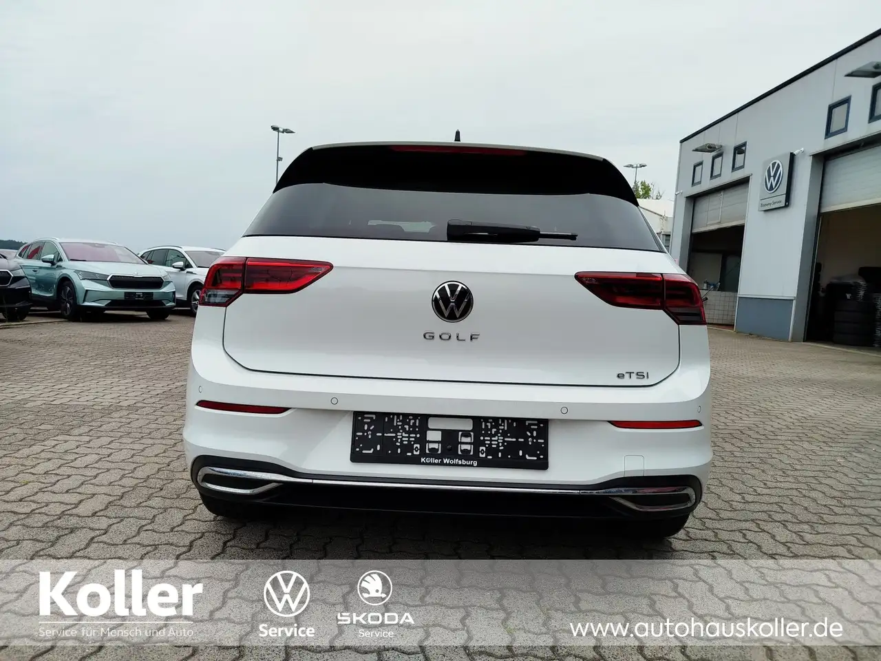 Volkswagen Golf Golf VIII 1.5 TSI DSG Style Navi Kamera 18"" ACC — Vehicle gallery 6