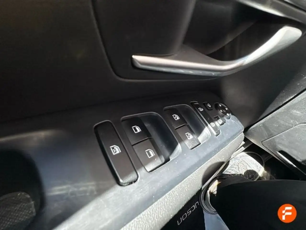 Hyundai TUCSON 1.6 CRDI 100kW (136CV) 48V Maxx — معرض صور السيارة 28