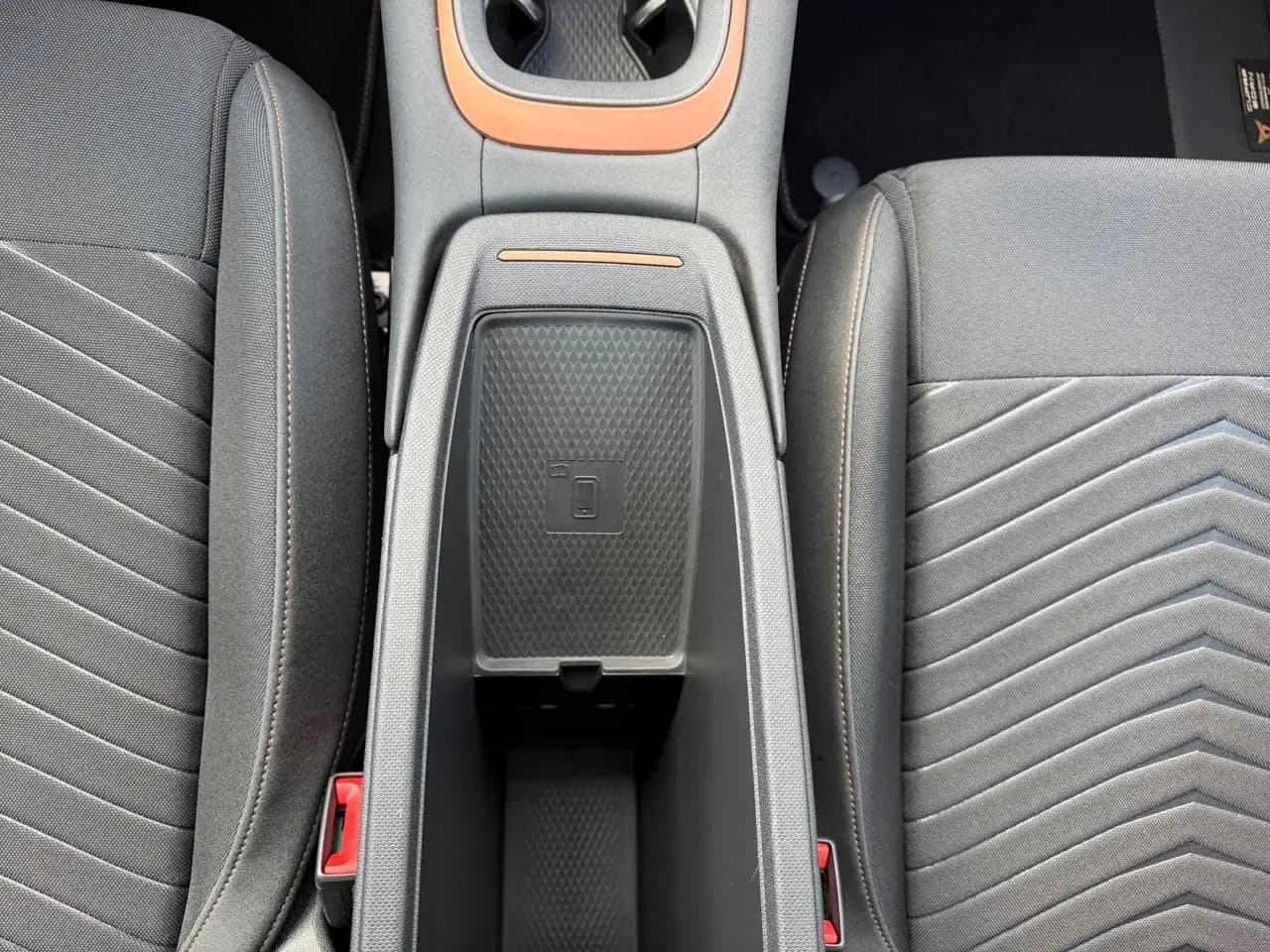 CUPRA Born 58kWh LED Sitzheizung DAB — Galerie du véhicule 20