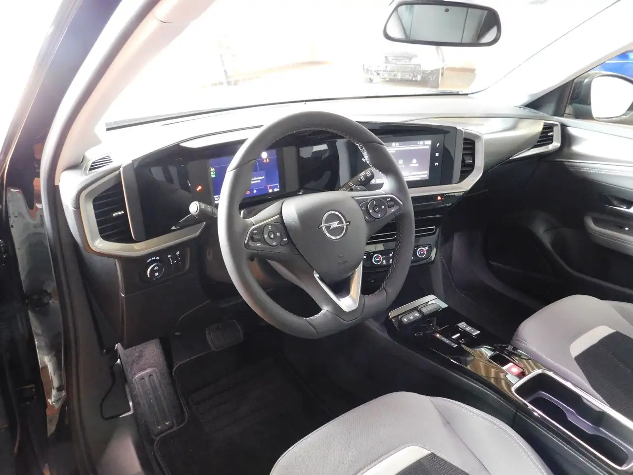 Opel Mokka Elegance — معرض صور السيارة 7