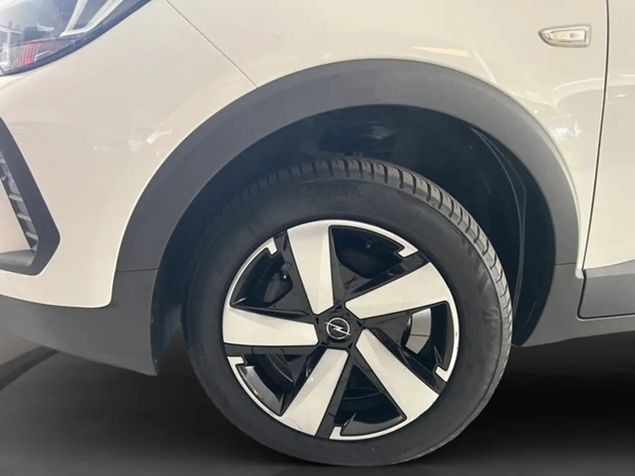 Opel Crossland Enjoy ALLWETTER PDC DAB TEMPOMAT — Galerie du véhicule 7