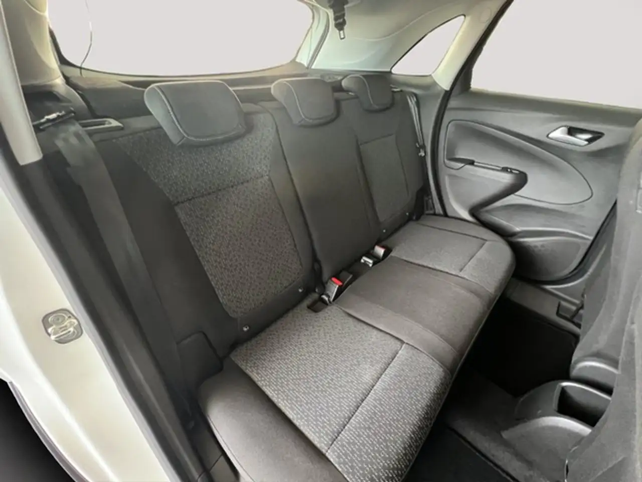 Opel Crossland Enjoy ALLWETTER PDC DAB TEMPOMAT — Galerie du véhicule 15